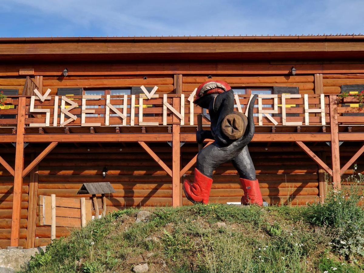Sport-Hotel Sibenicni Vrch Mnichovice Exterior photo
