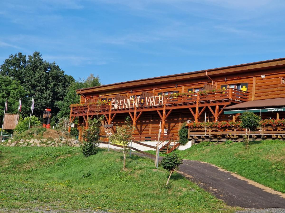 Sport-Hotel Sibenicni Vrch Mnichovice Exterior photo