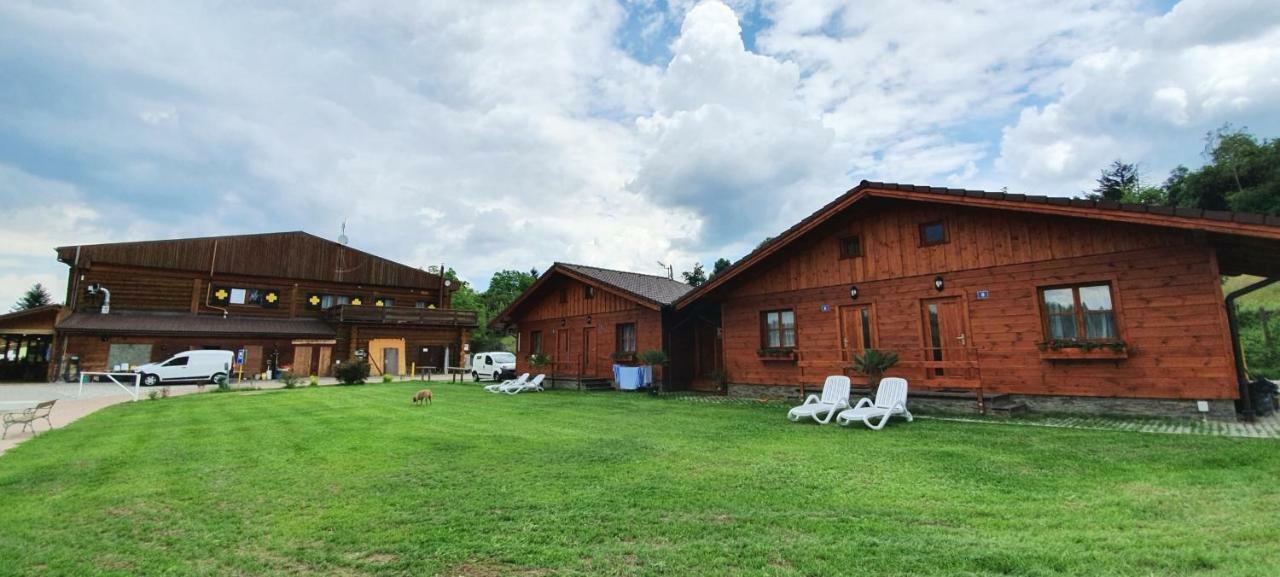 Sport-Hotel Sibenicni Vrch Mnichovice Exterior photo